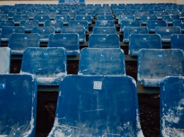 Спортивные клубы смогут проводить матчи со зрителями на закрытых стадионах в Кузбассе