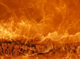 На Алтае возбуждено уголовное дело по факту гибели семьи при пожаре