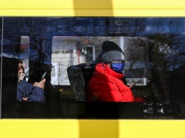 Власти Калининграда: никого из-за отсутствия масок из автобусов не вышвыривают