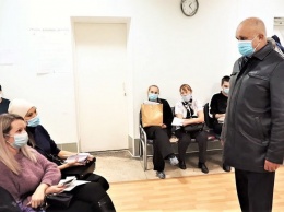 "Далеки от реальности": губернатор Кузбасса возмутился отчетами об очередях в больницы