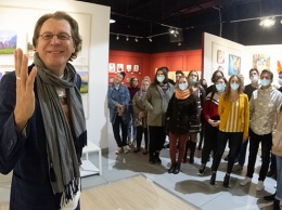 В барнаульской галерее продолжается осенняя выставка молодых художников