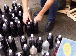 В Ялте ликвидировали сеть нелегальных цехов по кустарному изготовлению алкоголя