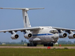 Военный самолет Ил-76 из России не получил разрешения на посадку в Сирии