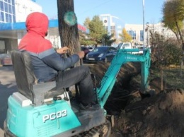 Рабочие проложили электрокабель для канатной дороги Благовещенск-Хэйхэ