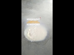 Кемеровчане пожаловались на потоп из канализации возле рынка