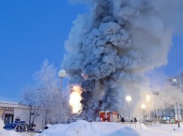 Подробности пожара в здании по улице Ханты-Мансийской в Нижневартовске