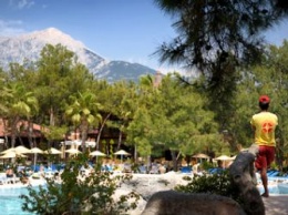 В турецком отеле отдыхающие массово заразились коронавирусом