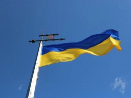 Жители Украины высказались за сокращение депутатов и легализацию каннабиса