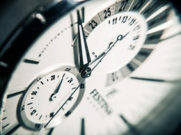 Мужчина выставил на продажу часы "ангарского маньяка" за полтора миллиона