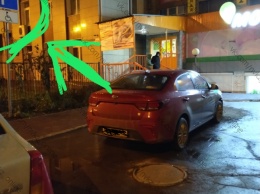 Горе-парковщик разделил новокузнечан на два лагеря в соцсетях