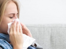 Роспотребнадзор рассказал об отличиях коронавируса от простуды и гриппа
