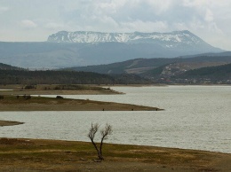 Воды в крымских водохранилищах стало еще меньше