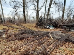 В парке "Изумрудный" демонтировали старый забор