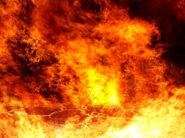 Алтайские пожарные дважды тушили горящие автомобили