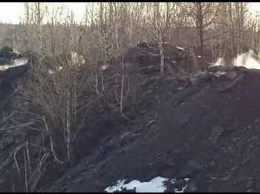 Кузбассовцы предложили замгубернатору пожить возле горящего "тулеевского" отвала