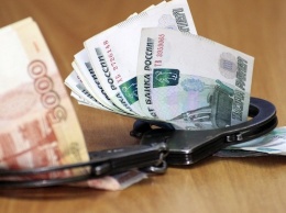 В Алтайском крае судят лидера преступной группы, вымогавшей деньги у детей-сирот