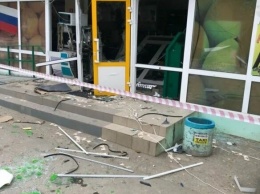 В Крыму неизвестные взорвали банкомат в магазине, - ФОТО
