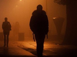 В Обнинске грабитель ночью во дворе напал на девушку