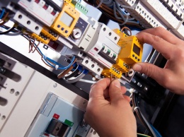 Минстрой РФ рассмотрит предложение о плановых проверках электропроводки в квартирах