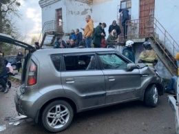 Прокуратура проверяет чиновников после наезда машины на толпу в Холмогоровке