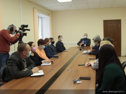 Агенты ЦУР: Центр управления регионом начал отслеживать жалобы жителей Алтайского края в Сети