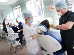Взрослой стоматологии в Алтайском крае исполняется 50 лет
