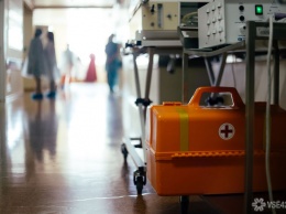 Украинка избила медиков "скорой" за отказ проводить ПЦР ребенку