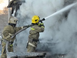 В Петропавловске на пожаре погибла хозяйка дома, хозяин пострадал