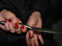Амурчанка пырнула ножом недовольного ее поведением сожителя