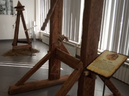 Алтайский батюшка назвал «антихристианской» выставку орудий пыток времен инквизиции
