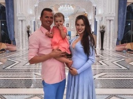 Беременная Анастасия Костенко после отдыха в Эмиратах попала в больницу