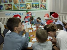 Амурские сироты пишут письма Деду Морозу
