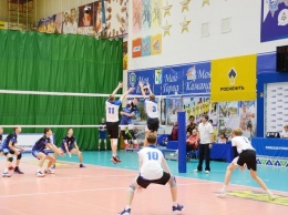 Фестиваль детско-юношеского волейбола состоялся в Нижневартовске при поддержке АО "Самотлорнефтегаз" НК "Роснефть"
