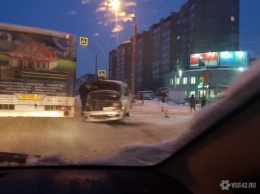 ДТП затруднило движение в час пик по Кузнецкому проспекту в Кемерове