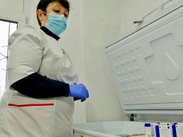 Масштабную вакцинацию медиков от коронавируса начинают в Алтайском крае