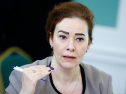 УФАС предостерег Дятлову после ее заявления о нежелании видеть одного из подрядчиков