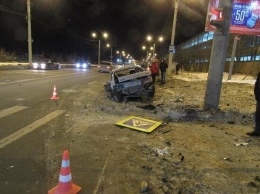 В столкновении двух ВАЗов в Чебоксарах пострадал 25-летний водитель