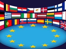Максимально жесткие ограничения вводят в Европе из-за COVID-19