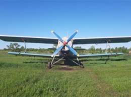 Старый самолет и неисправные парашюты: организаторов опасных прыжков судят в Приамурье