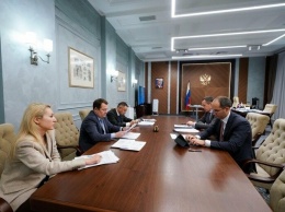 Вячеслав Гладков провел рабочую встречу с главой Министерства строительства и ЖКХ России