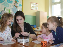 Свыше 1 млрд рублей выделено на горячее питание для алтайских школьников