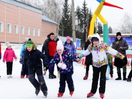 Где покататься на коньках и лыжах в Барнауле