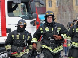 Пожар произошел в барнаульской девятиэтажке: спасено 25 человек