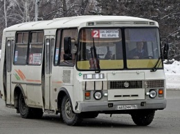 Пассажирка в Барнауле заявила, что водитель показал ей фигу и уехал