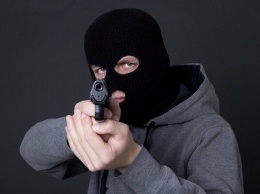 В Симферополе орудовали грабители в масках и с пистолетом