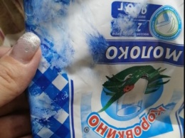 Некачественная упаковка молока возмутила жительницу Кузбасса