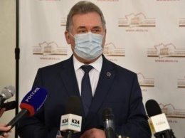 Алтайский спикер Александр Романенко призвал депутатов ставить прививки от ковида