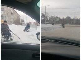 СК начал проверку информации о чистивших дорогу сибирских инвалидах-колясочниках