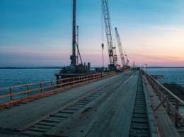К строительству нового моста через Зею в Благовещенске привлекли более 700 специалистов
