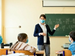 В Симферополе заболели 60 учителей и воспитателей